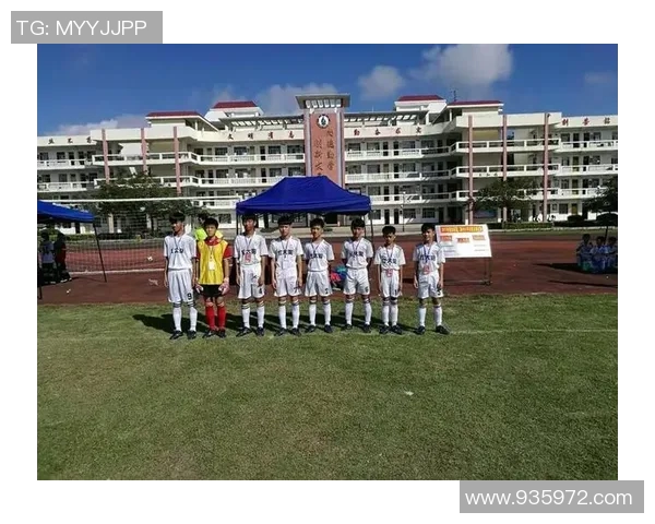 马小乐足球明星的成长之路与梦想追逐的精彩故事